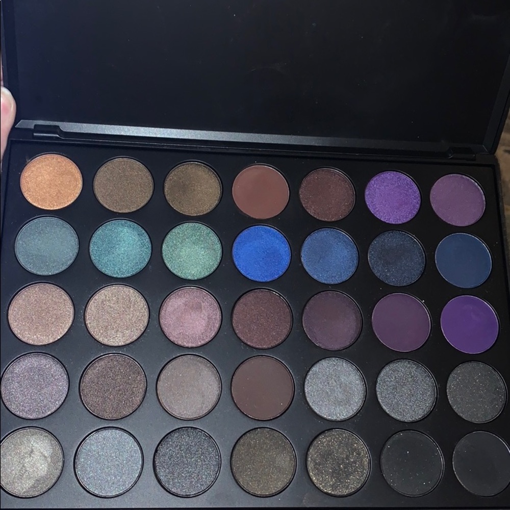 Morphe 35D Eyeshadow Palette - ONLY SWATCHED